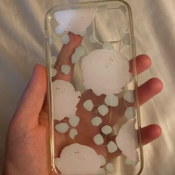 iPhone 11 phone case - Picture 3 of 4
